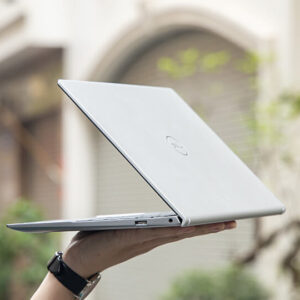 Laptop Dell Inspiron model 2022 13 5310 i5 11320H /16 GB /512 GB/ 13.3 inch FHD+